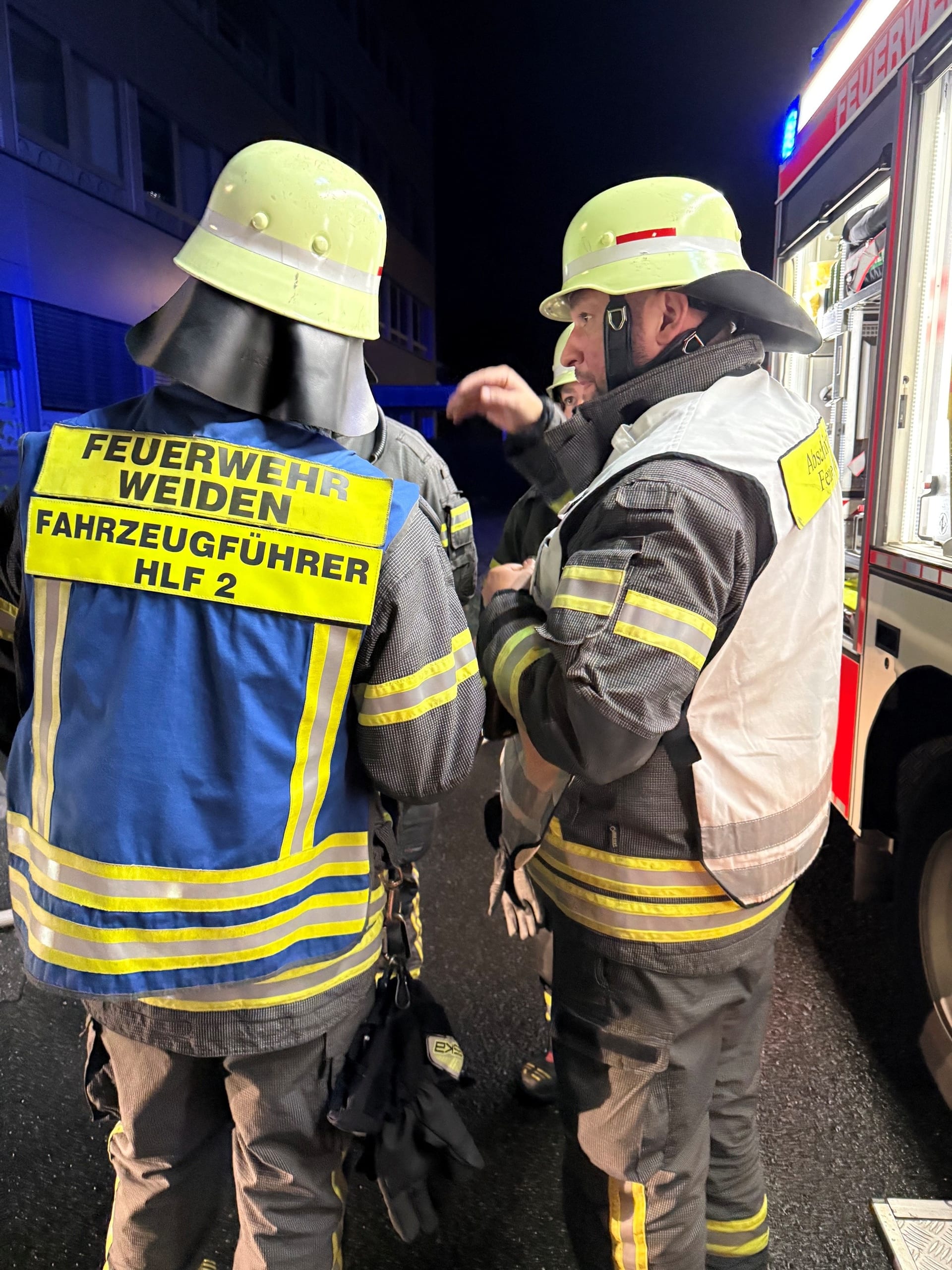 Nächtlicher Brandeinsatz im Stadtgebiet – Bild 5