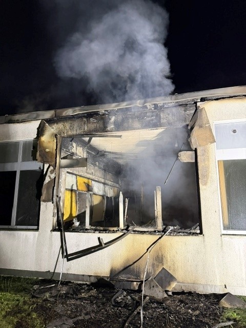 Nächtlicher Brandeinsatz im Stadtgebiet – Bild 6