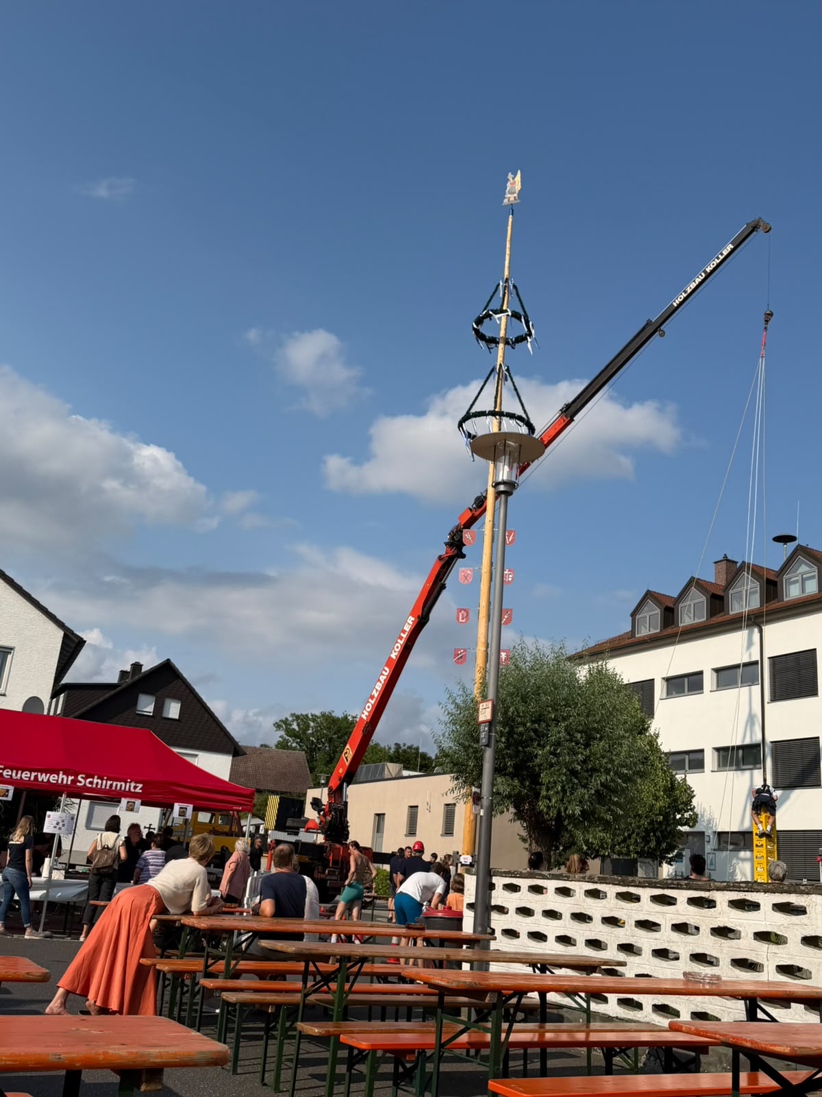 Zum Vergrößern klicken Zu Gast bei unseren Patenfeuerwehren in Schirmitz und Mantel – Bild 2