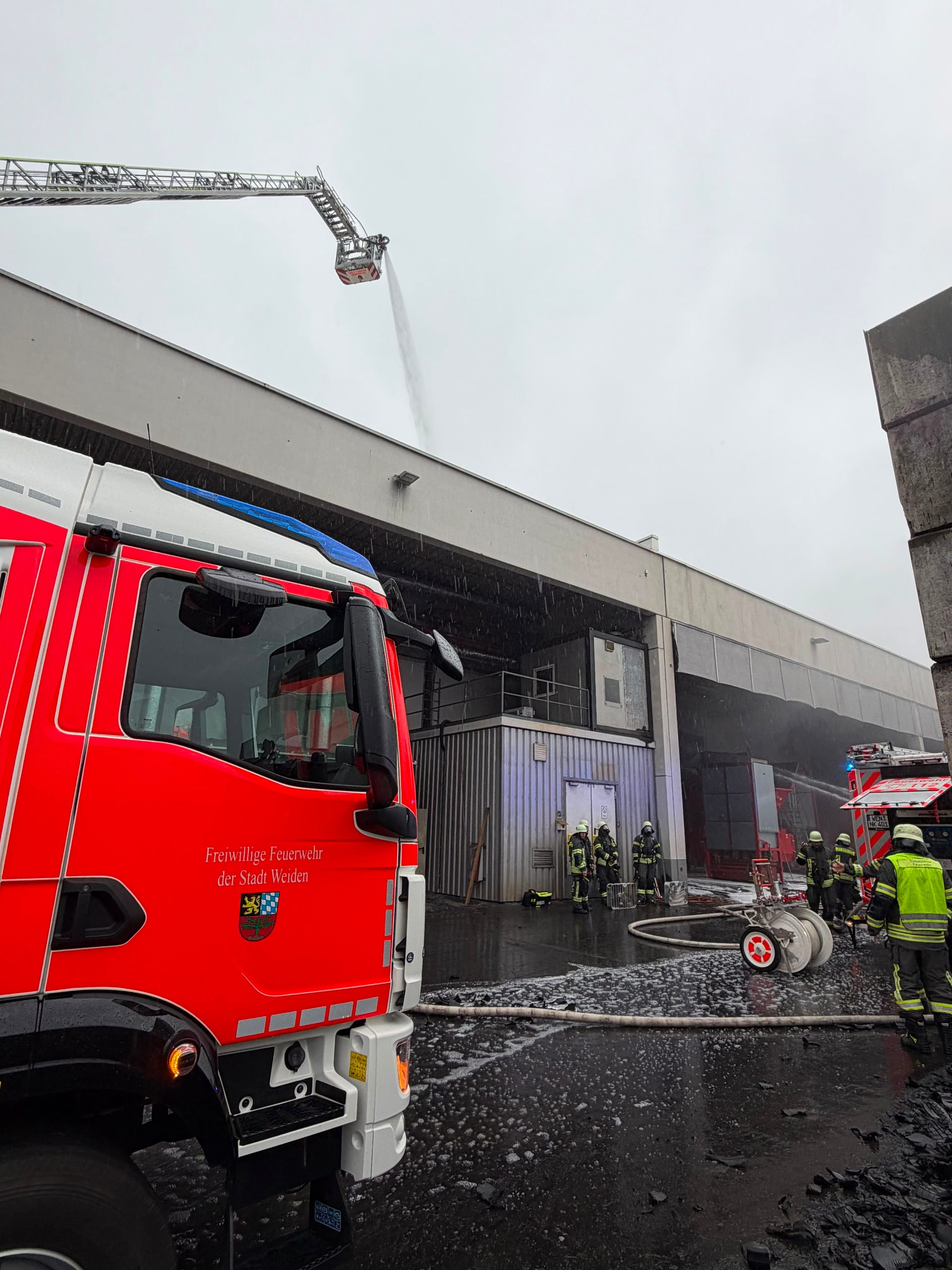 Maschinenbrand mit starker Rauchentwicklung – Bild 4