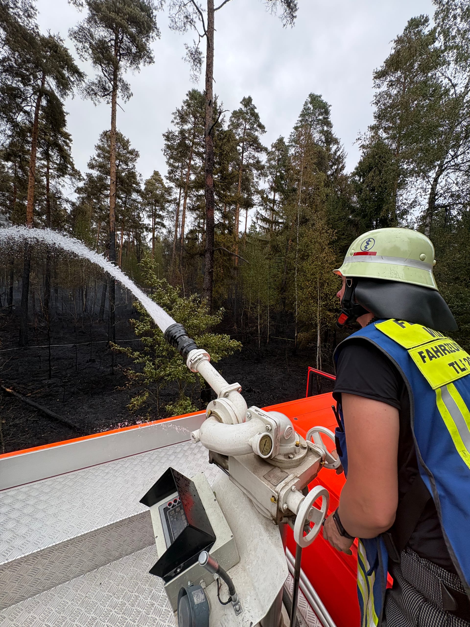 Waldbrand im Mantler Forst – Bild 7